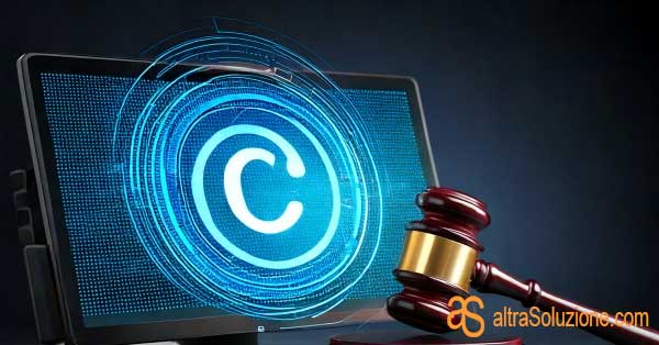 Copyright + martelletto giudice